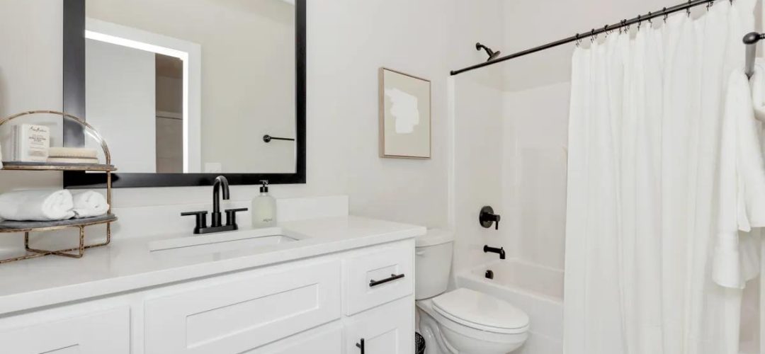 townhome bathroom